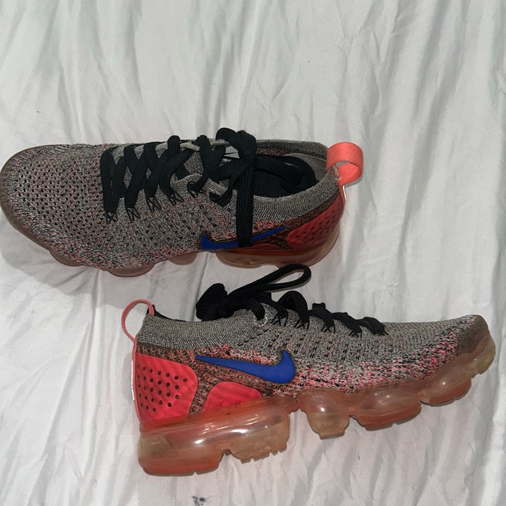 Nike vapor maxes- grey and pink color way, lightly worn
